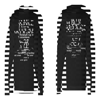 Handle With Care This Good Piece Is 70 70年 70歳の誕生日 長袖Tシャツ - Kawaiitshirt