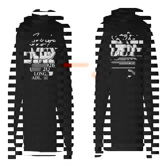 Soon To Be Daddy Est 2026 Divertido Anuncio De Embarazo Papá Camiseta de manga larga - Regaloses