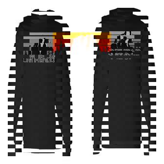 Wanderlust Canyon & Mountains On The Road 長袖Tシャツ - Kawaiitshirt