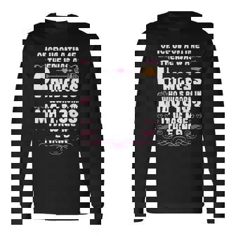 むかしむかし、あるところにお姫様がいました。1983年5月 誕生日 長袖Tシャツ - Kawaiitshirt