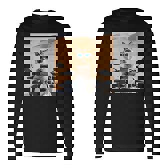 アラビア砂漠でサングラスをかけた猫、ドバイにマッチ。 長袖Tシャツ - Kawaiitshirt