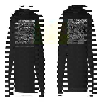 アンリ・ルソー作 空腹のライオンとアンテロープ 1905 長袖Tシャツ - Kawaiitshirt