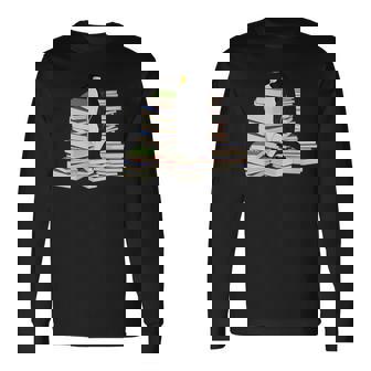 コウテイペンギン 鳥 本 読む 動物 図 バードウォッチング 贈り物 鳥類学者 生物学者 自然科学 長袖Tシャツ - Kawaiitshirt