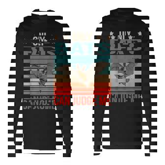 コウモリは私を判断できる 吸血コウモリ コウモリ 長袖Tシャツ - Kawaiitshirt