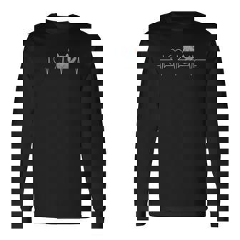 チンチラのクールなハートビートデザイン。 長袖Tシャツ - Kawaiitshirt