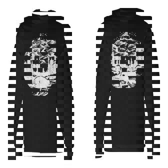 フォレストマウンテンの面白いスクオンク 星 Cryptid 内向性 長袖Tシャツ - Kawaiitshirt