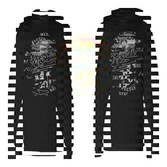 レトロな65歳の男性向け誕生日プレゼント。1960年5月、65歳。 長袖Tシャツ - Kawaiitshirt