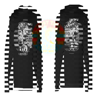 新しいお父さんと赤ちゃん熊の初めての父の日エスト2025 長袖Tシャツ - Kawaiitshirt