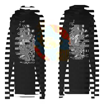 波を介して鯉に乗るパグ日本のヴィンテージ画 長袖Tシャツ - Kawaiitshirt