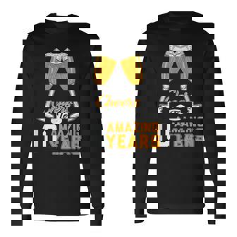 結婚10周年記念ギフト Cheers Amazing Years Married 長袖Tシャツ - Kawaiitshirt