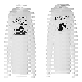 【なんもしたくない】パンダ おもしろ 面白い熊 可愛い ユーモア ギャグ ネタ ウケ狙い 笑える だらだら キャラクター 長袖Tシャツ - Kawaiitshirt