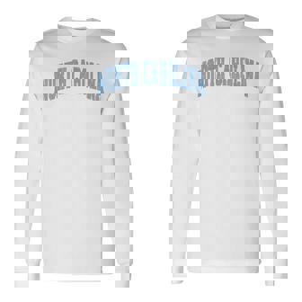 ノースカロライナ州ノースカロライナ州ヴィンテージアスレチックスポーツデザインブルースタイル 長袖Tシャツ - Kawaiitshirt