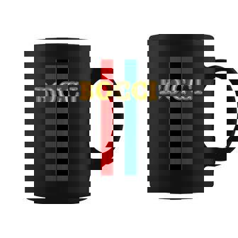 Bocci ぼっち《フェイクゴールド ロゴ》緑 赤 ライン【変なデザイン屋さん】陰キャ オタク ブランド パロディ 面白 コーヒーマグ - Kawaiitshirt