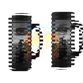 Cat Bigfoot Alien Selfie Bff Photo With Ufo Coffee Mug - Thegiftio UK