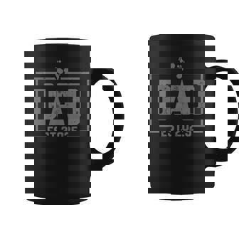 Dad Est 2025 New Dad 2025 Expect Baby 2025 Fathers Day Coffee Mug - Thegiftio UK