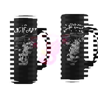 Be Different Flamant Roseuspenduur Un Arbre Avec Chauve-Souris Homme Tasse - Cadeauxyz