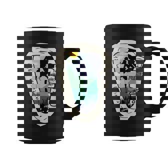 Gravity Is A Myth カラビナ ロッククライミング 山登り コーヒーマグ - Kawaiitshirt