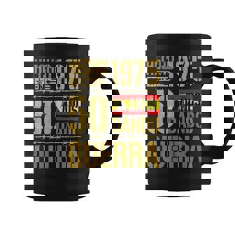 Hecho En 1975 Cumpleaños 50 Años Bandera España Hombre Taza de café - Regaloses