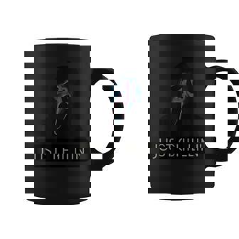 Just Chillin ゴーストフェイス コーヒーマグ - Kawaiitshirt