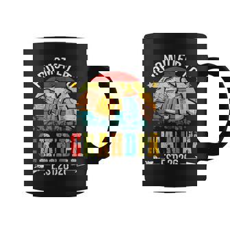 メンズ Promoted To Grandpa Est 2026 Dad To Be コーヒーマグ - Kawaiitshirt