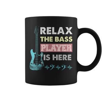 Relájate El Bajista Está Aquí Cuerdas De Instrumentos Bajista Taza de café - Regaloses