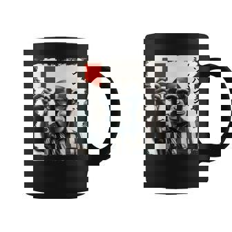 「シンパンジー」審判 シンパン チンパンジー レッドカード 猿 サル スポーツ サッカー 日本語 カタカナ かっこいい コーヒーマグ - Kawaiitshirt