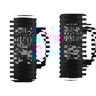 このマーメイドは6歳の6歳の誕生日マーメイドガールパーティーです。 コーヒーマグ - Kawaiitshirt