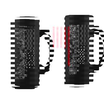 アメリカ、愛国的なアメリカ国旗、ペイズリー、バンダナプリント。 コーヒーマグ - Kawaiitshirt