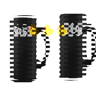 ゴムアヒル（3 スリー）黄色いアヒル お風呂のおもちゃ ラバーダック【ポップ イラスト】ゆるかわいい キャラクター コーヒーマグ - Kawaiitshirt