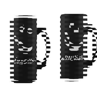 スマイルデザイン「ただスマイル」と言う言葉 コーヒーマグ - Kawaiitshirt