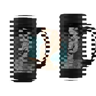 セクシーガールグラフィックtシャツ プールでセクシーなアジアのピンナップガール コーヒーマグ - Kawaiitshirt