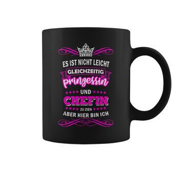 ドイツ語のテキスト「Gleichzeitig Prinzessin Chefin」と書かれた最高のシェフィンの言葉 コーヒーマグ - Kawaiitshirt