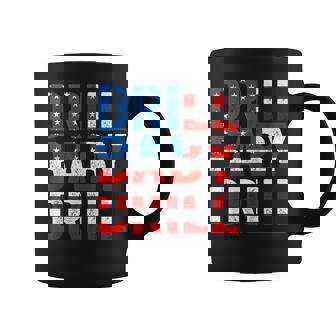 ドリル ベビー ドリル トランプ 2024 マーチ ドリル ベビードリル コーヒーマグ - Kawaiitshirt