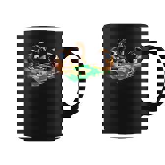 パグ 犬 麻雀 面白いtシャツ 文字入り メンズ おもしろ 面白い 服 おもしろグッズ ネタ 雀士 コーヒーマグ - Kawaiitshirt