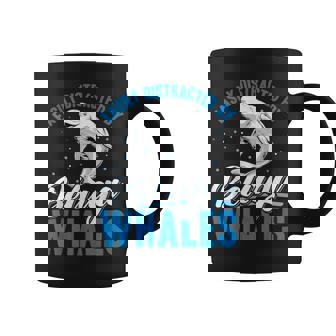 ベルーガクジラに簡単に気を取られる面白いシロイルカ動物。 コーヒーマグ - Kawaiitshirt