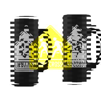 ランナー クロッシング サイン モチベーションを高める 面白い ランニング コーヒーマグ - Kawaiitshirt