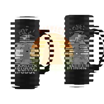 レトロリスペクトザグラウンドホッグハッピーグラウンドホッグデー2025 コーヒーマグ - Kawaiitshirt