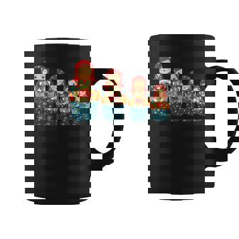 ロシアの人形 ロシアのマトリョーシカ フィギュア コーヒーマグ - Kawaiitshirt