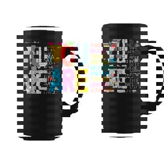 学校の初日に、あなたは素敵で、勇敢で、インスピレーションを与える先生です。 コーヒーマグ - Kawaiitshirt