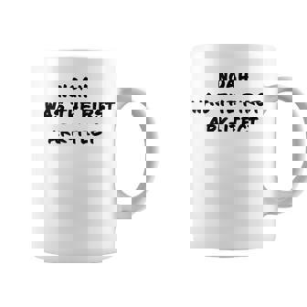 Clean Bible Character Humor – Noah The Ark-Itect Joke コーヒーマグ - Kawaiitshirt