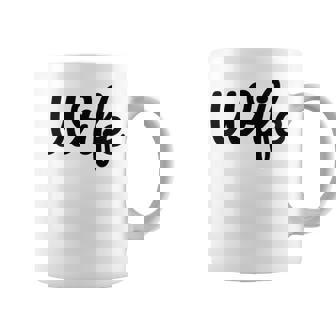 【Wife】妻 嫁 奥さん シンプル おしゃれ 英語 英文字 夫婦お揃い 結婚祝い カップル ペアルック おもしろ ペア コーヒーマグ - Kawaiitshirt