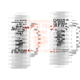 お前は利口なやつかおなら臭いのどっちかだ コーヒーマグ - Kawaiitshirt