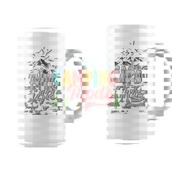 キャンプモード おもしろキャンパー 自然愛好家 スカウト ハローサマー コーヒーマグ - Kawaiitshirt