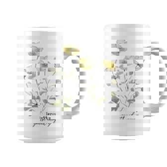 キンポウゲ 花柄 ボタニカルtシャツ ヴィンテージ 自然 野花 アート コーヒーマグ - Kawaiitshirt