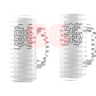 クールなレトロなレタリングジャージ、背番号86 1986 コーヒーマグ - Kawaiitshirt