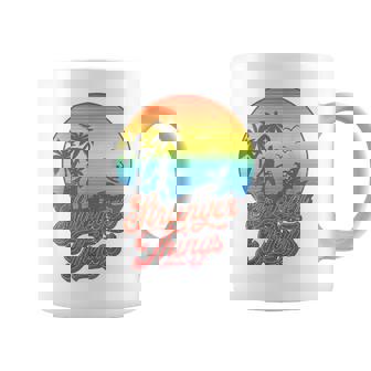 ストレンジャー・シングス サーファーボーイ ピザ デモゴルゴン カリ レトロ 80年代 コーヒーマグ - Kawaiitshirt