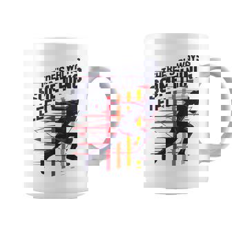 トラックアンドフィールド常に何かが残っている コーヒーマグ - Kawaiitshirt