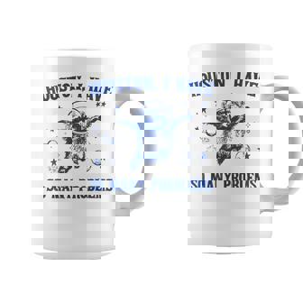 ヒューストン色んな問題を抱えてるおもしろいアライグマ コーヒーマグ - Kawaiitshirt