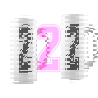 ピンク色背番号 2 チーム短大スポーツピンク色背番号付きユニフォーム コーヒーマグ - Kawaiitshirt