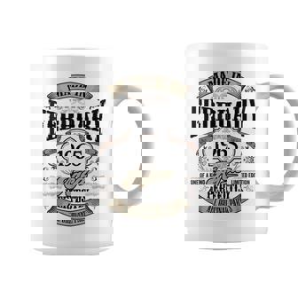 ヴィンテージ還暦祝い 1965年2月生まれ 60歳 コーヒーマグ - Kawaiitshirt